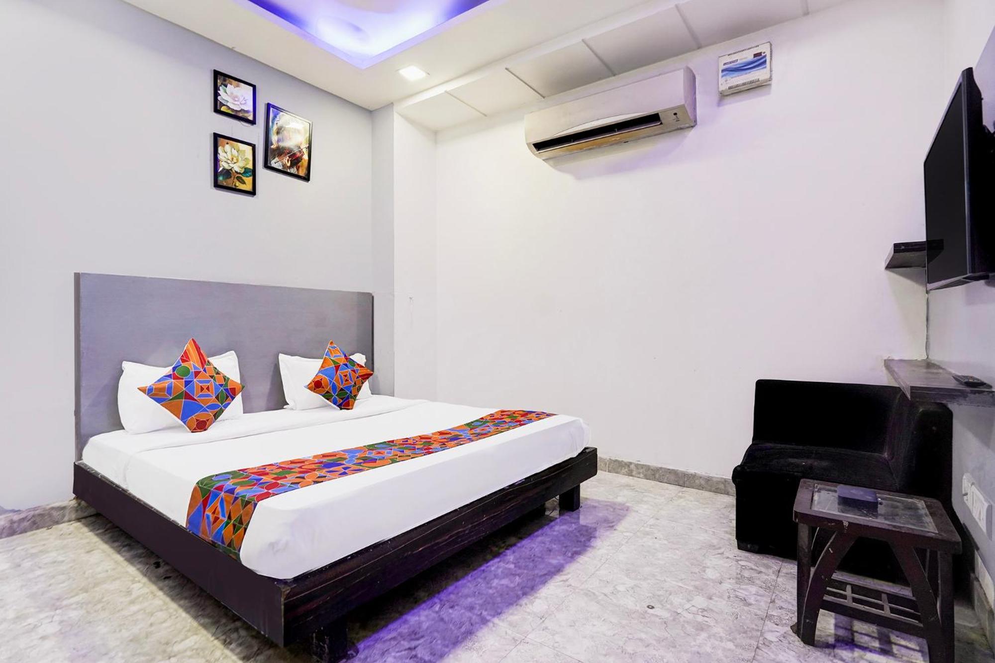 Fabhotel Season Grand Delhi  Exterior photo