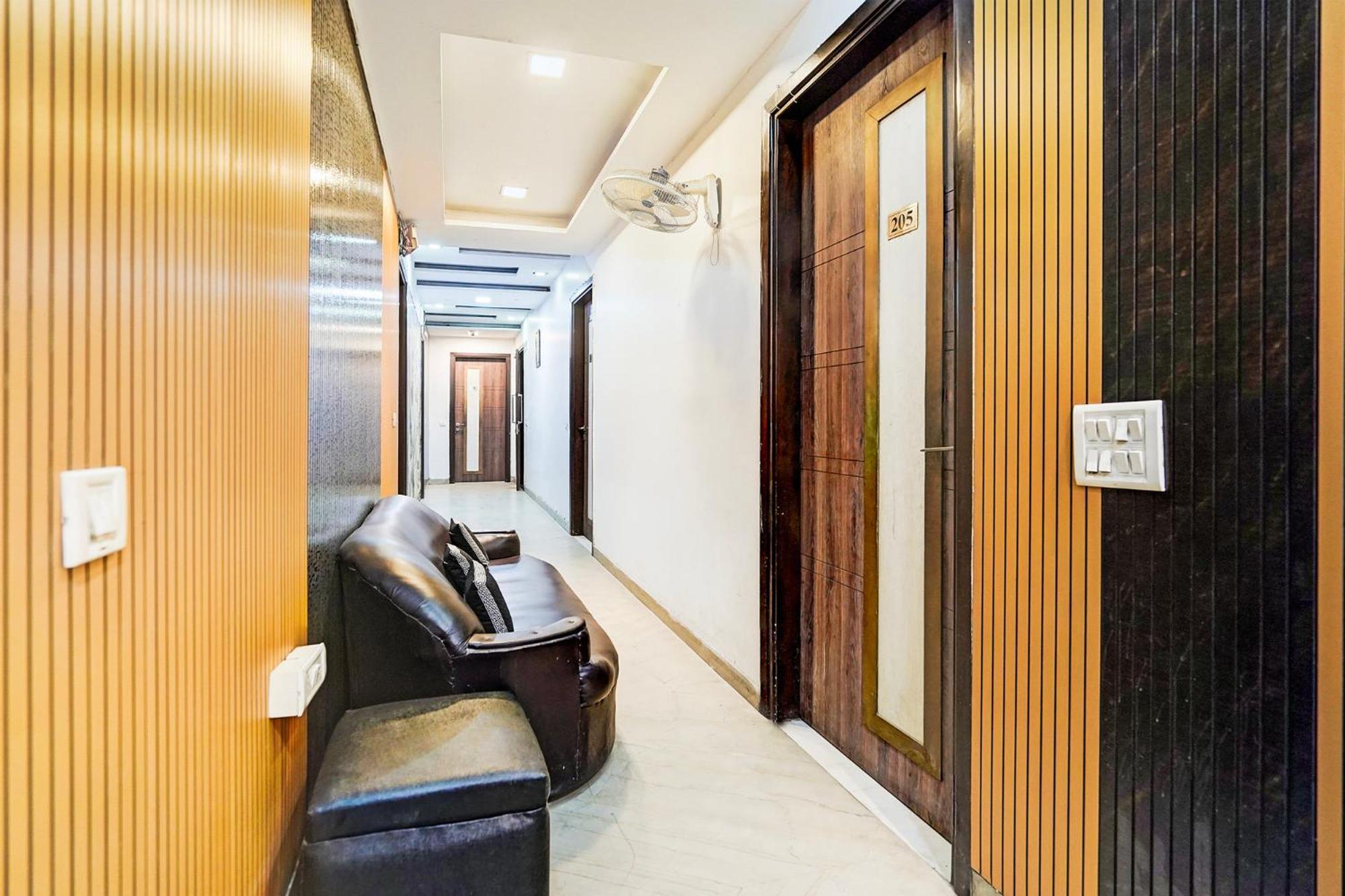 Fabhotel Season Grand Delhi  Exterior photo